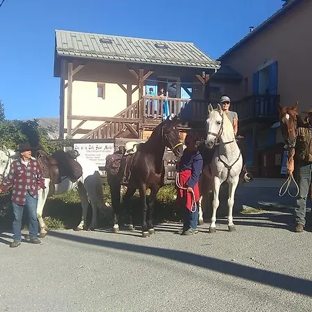 بيت ريفي Alto Verdon D'etape De La Colle St Michel